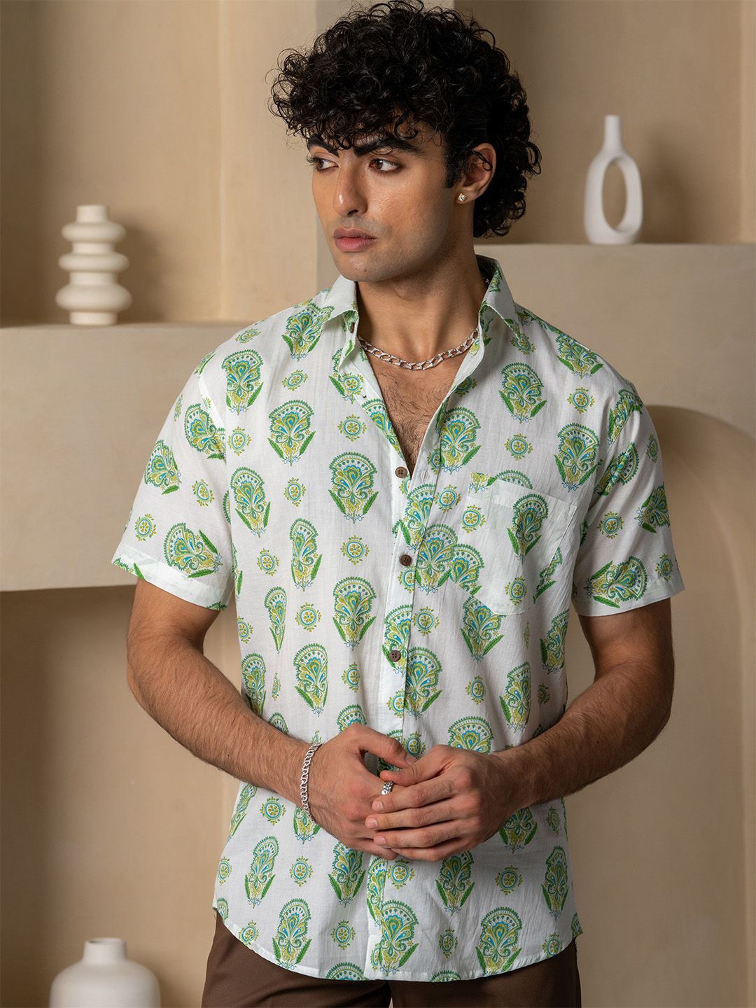 

Tistabene Men Standard Spread Collar Conversational Printed Cotton Casual Shirt, White