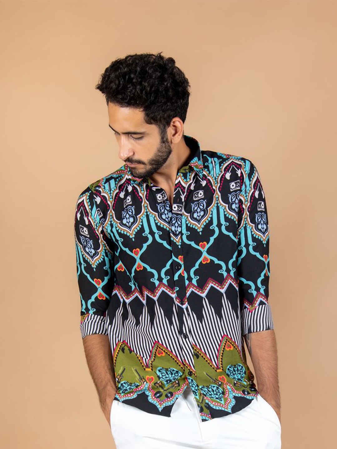 

Tistabene Men Standard Spread Collar Abstract Printed Crepe Casual Shirt, Black