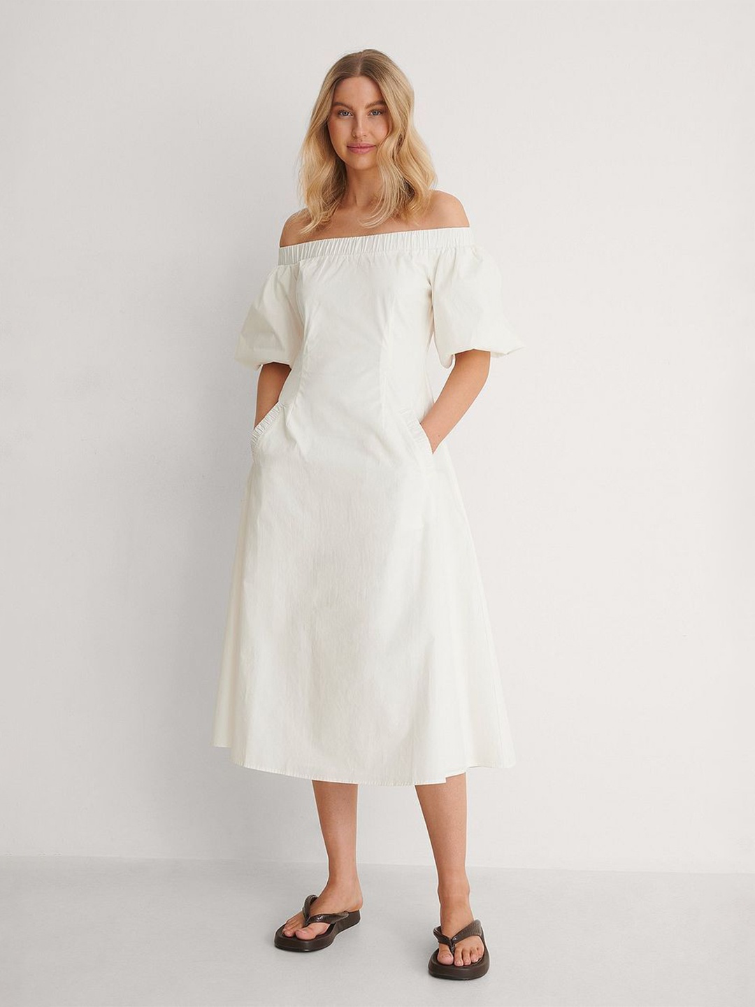 

TIRA Puff Sleeve A-Line Dress, White