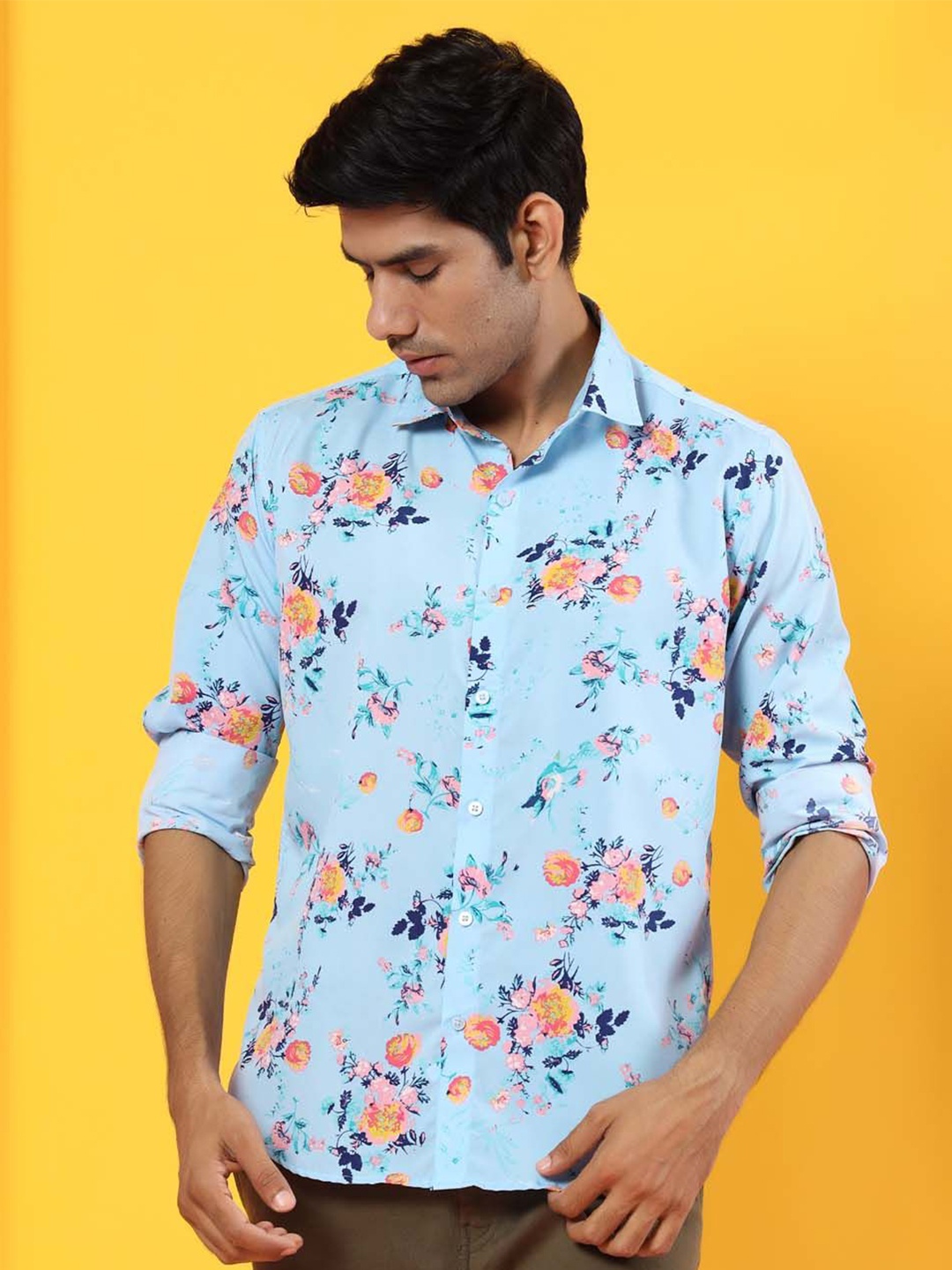 

Tistabene Men Standard Spread Collar Floral Printed Crepe Casual Shirt, Blue