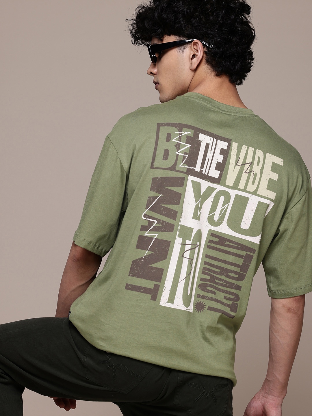 

Roadster Typography Printed Drop-Shoulder Sleeves Pure Cotton T-shirt, Green