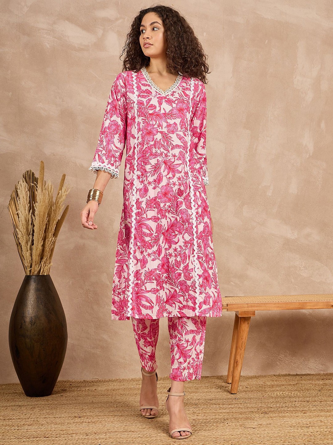 

all about you Pink Floral Printed Panelled Lace Pure Cotton A-Line Kurta With Trousers
