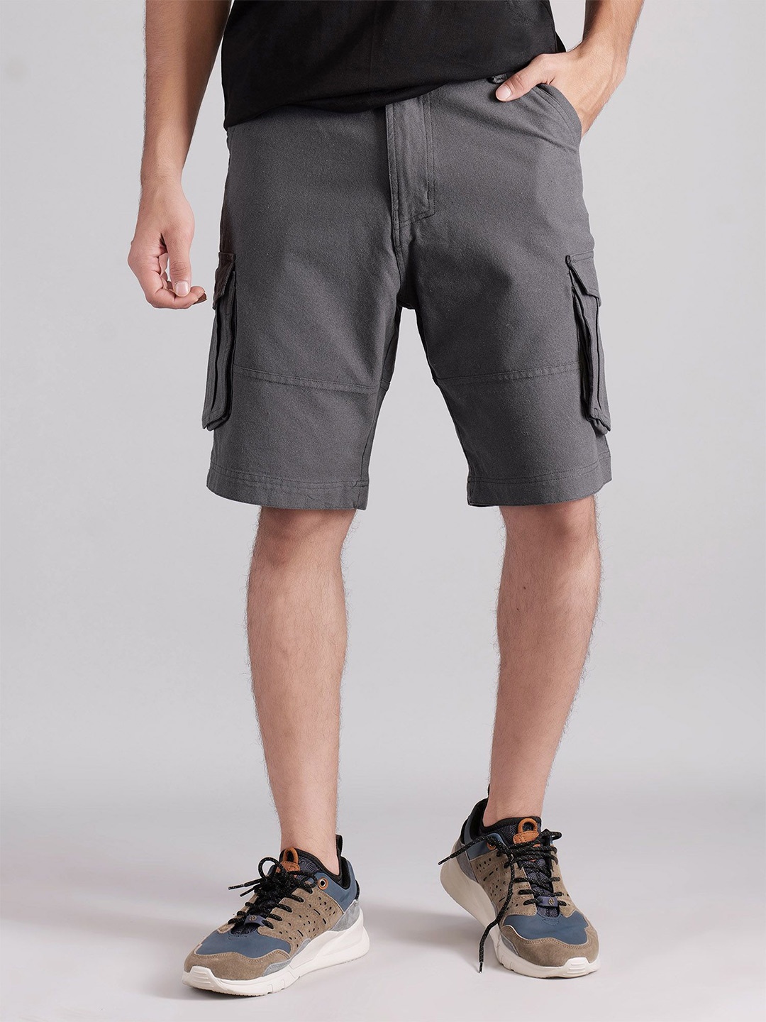 

BOMBAY TROOPER Men Outdoor Cargo Shorts, Grey