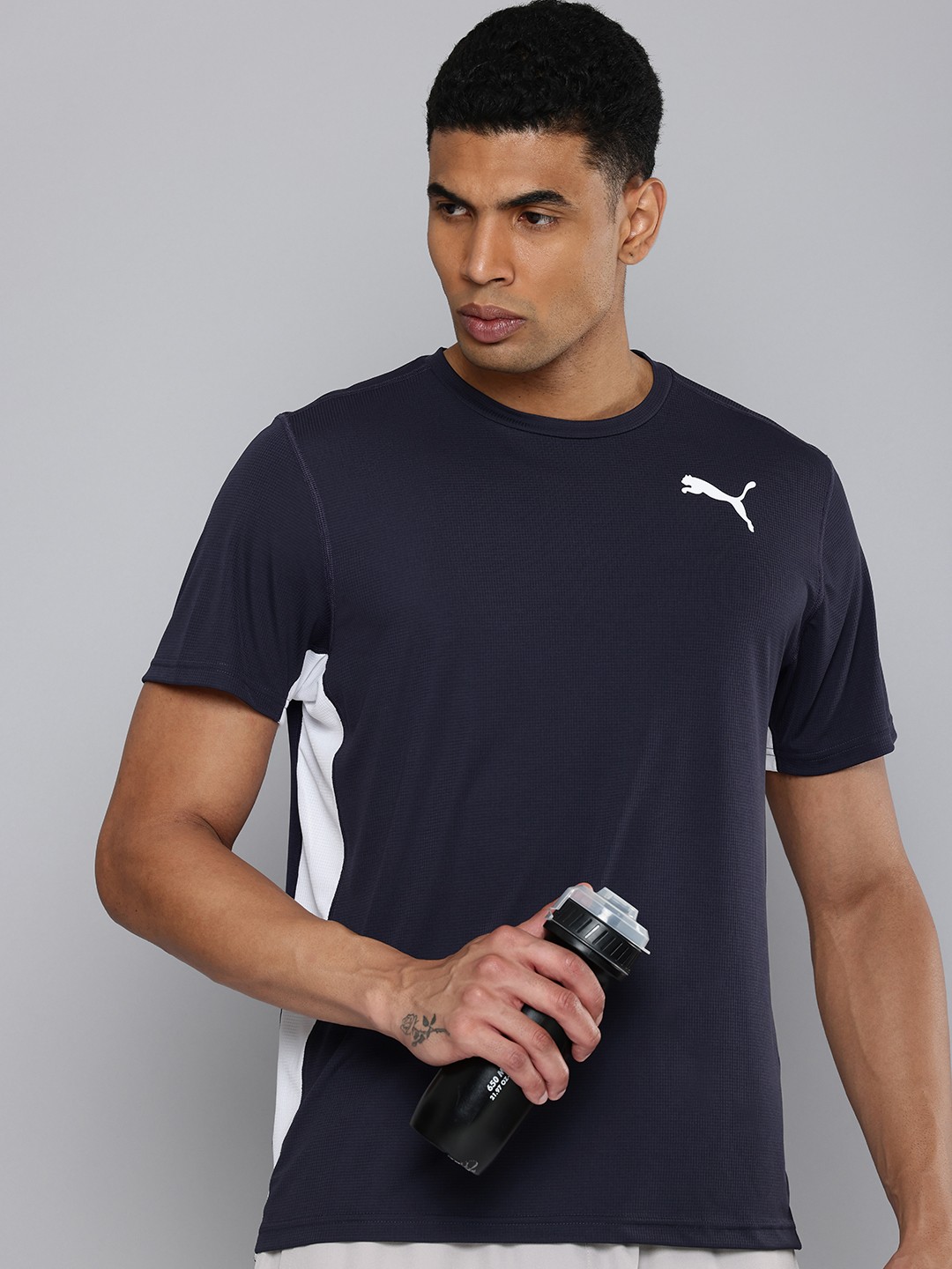 

Puma Cross the Line 2.0 Checked Running Sports T-shirt, Navy blue