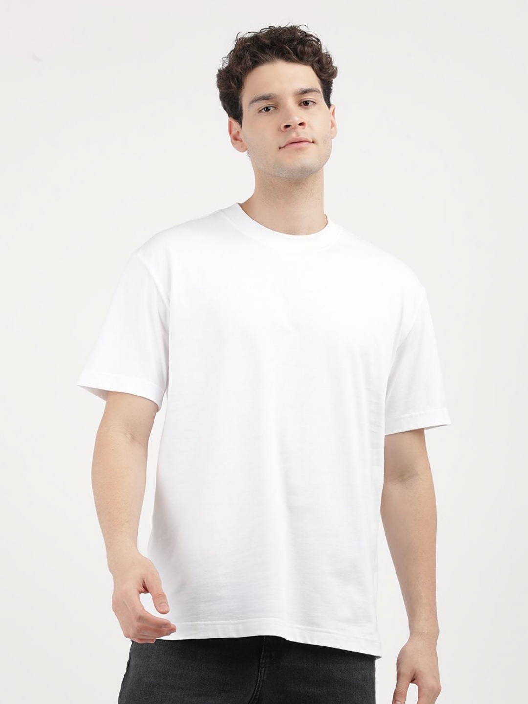 

Calvin Klein Jeans Men Graphic Printed Round Neck Cotton Relaxed Fit T-Shirt, White