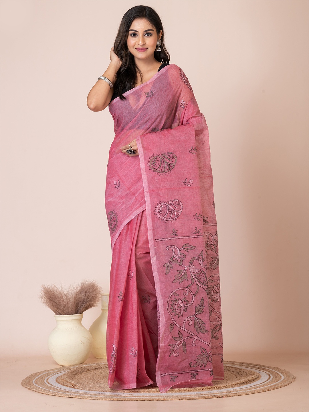 

Laa Calcutta Ethnic Motifs Embroidered Pure Cotton Saree, Pink