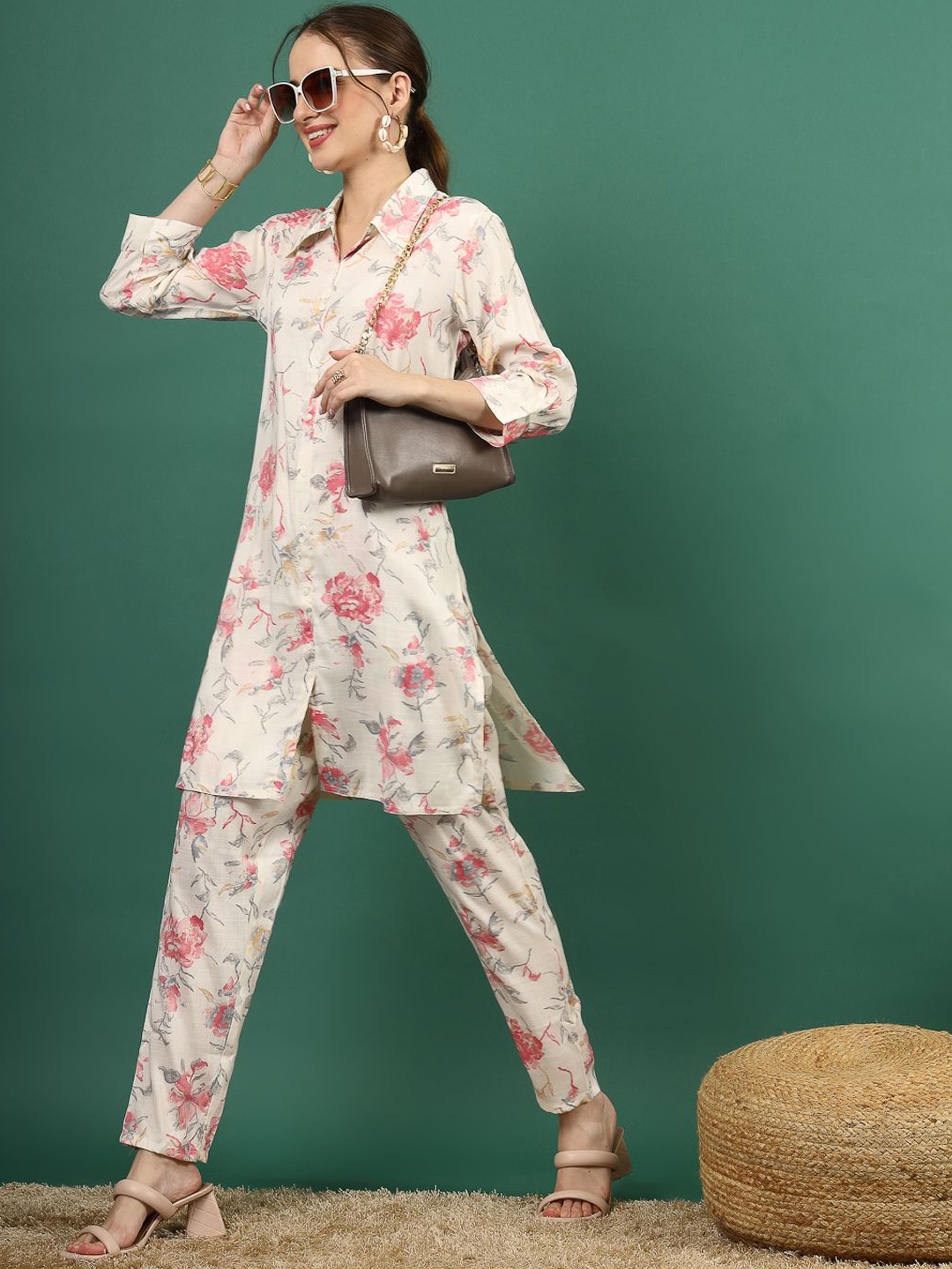 

Ramas Floral Printed Shirt Collar Regular Kurta With Trousers, White