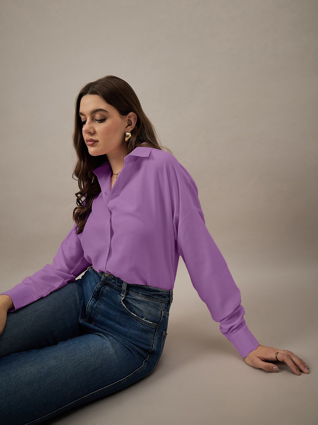 

The Roadster Lifestyle Co. Women Comfort Graphic Printed Oversized Casual Shirt, Lavender