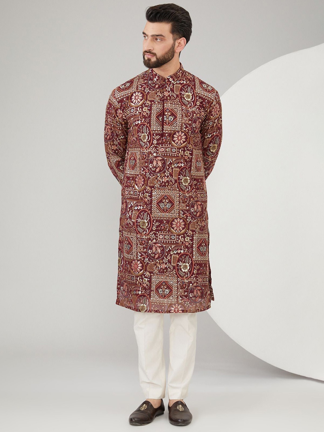 

KASBAH CLOTHING NISHCHAIY SAJDEH Embroidered Thread Work Georgette Straight Kurta, Maroon