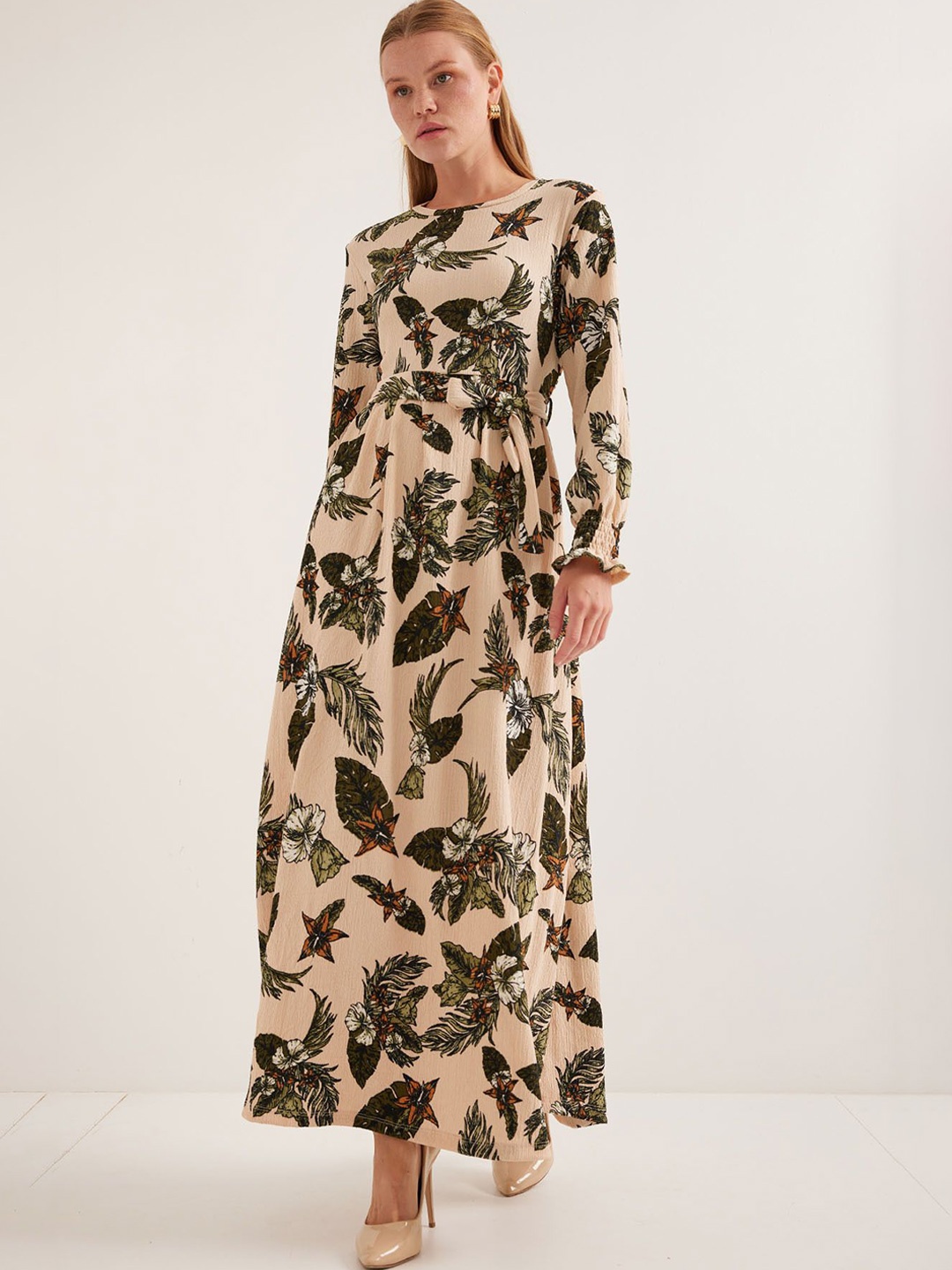 

BIGDART Round Neck Floral Print Maxi Dress, Cream