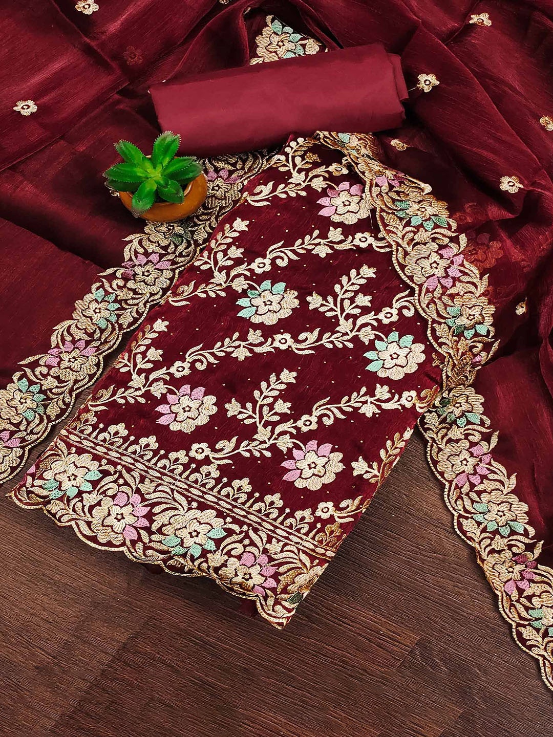 

Peachmode Floral Embroidered Beads and Stones Unstitched Dress Material, Maroon