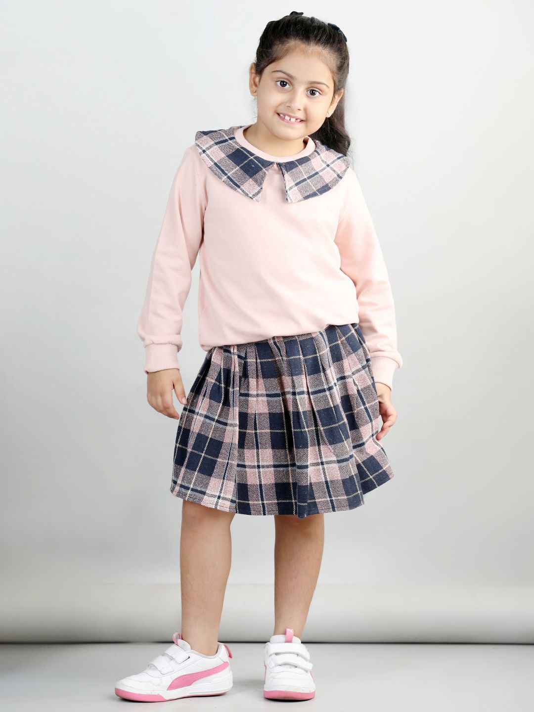 

AWW HUNNIE Girls Checked Sweatshirt With Skirt, Peach