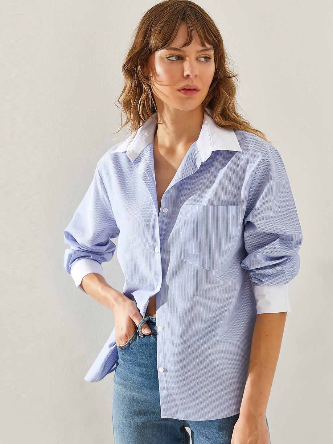 

BIANCO LUCCI Women Spread Collar Solid Casual Shirt, Na