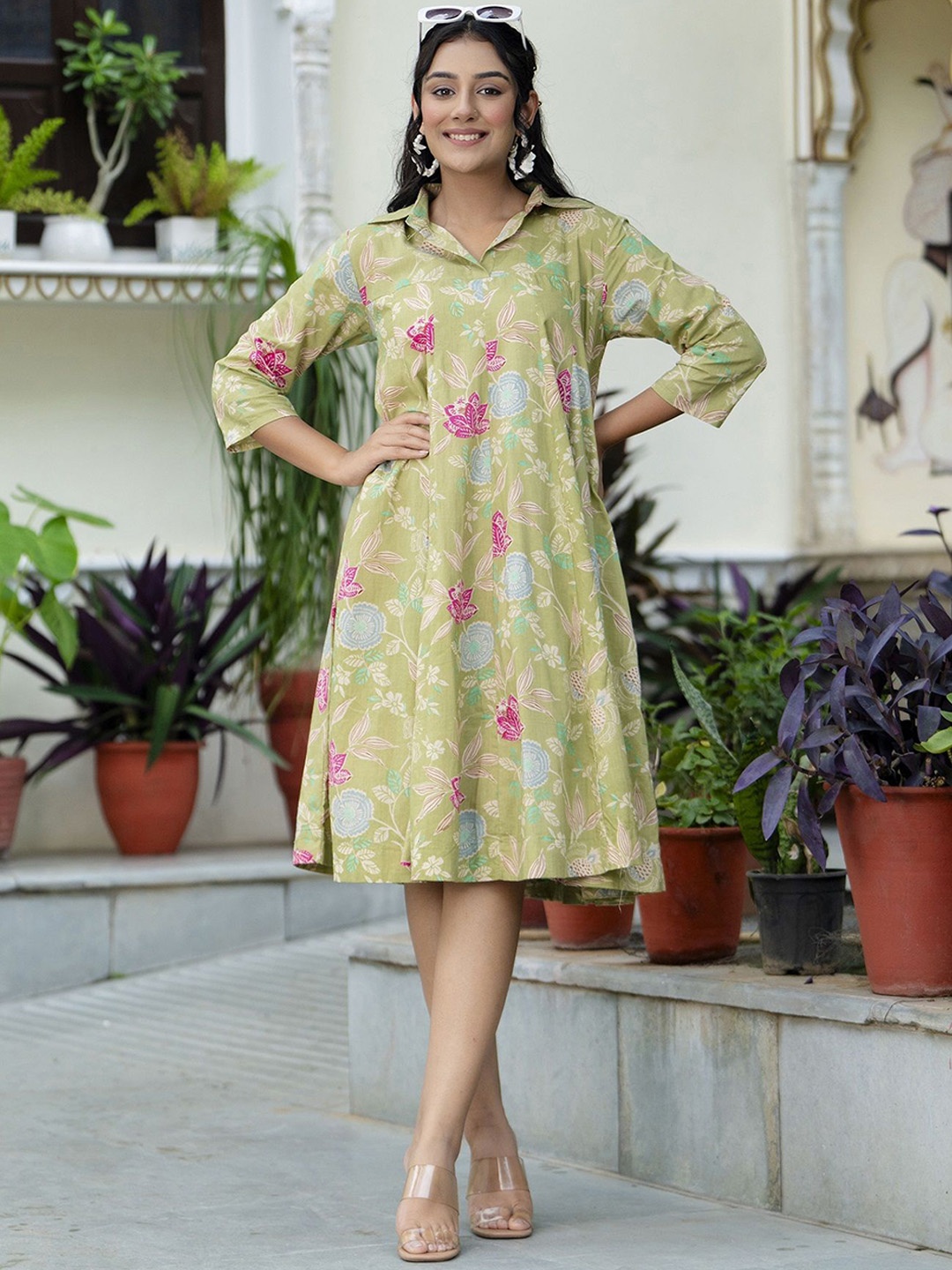 

HIVDO Floral Printed Cotton T-shirt Dress, Green
