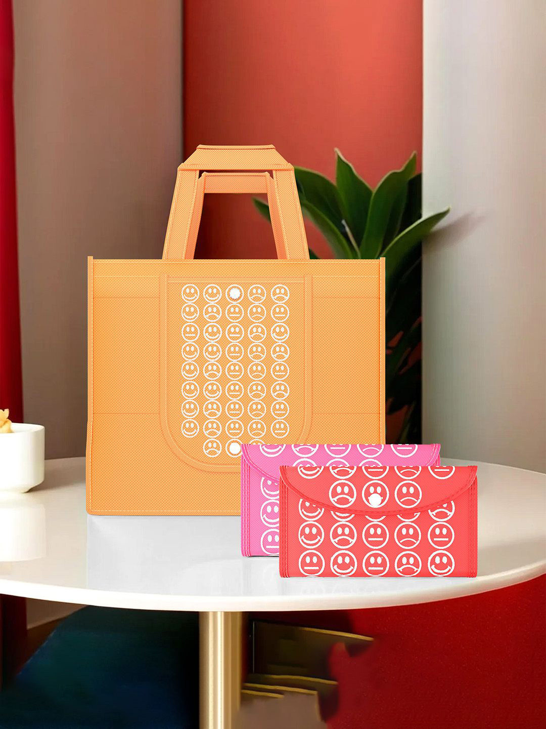 

Kuber Industries Set Of 3 Smiley Printed Lightweight Reusable & Foldable Shopping Bags, Orange
