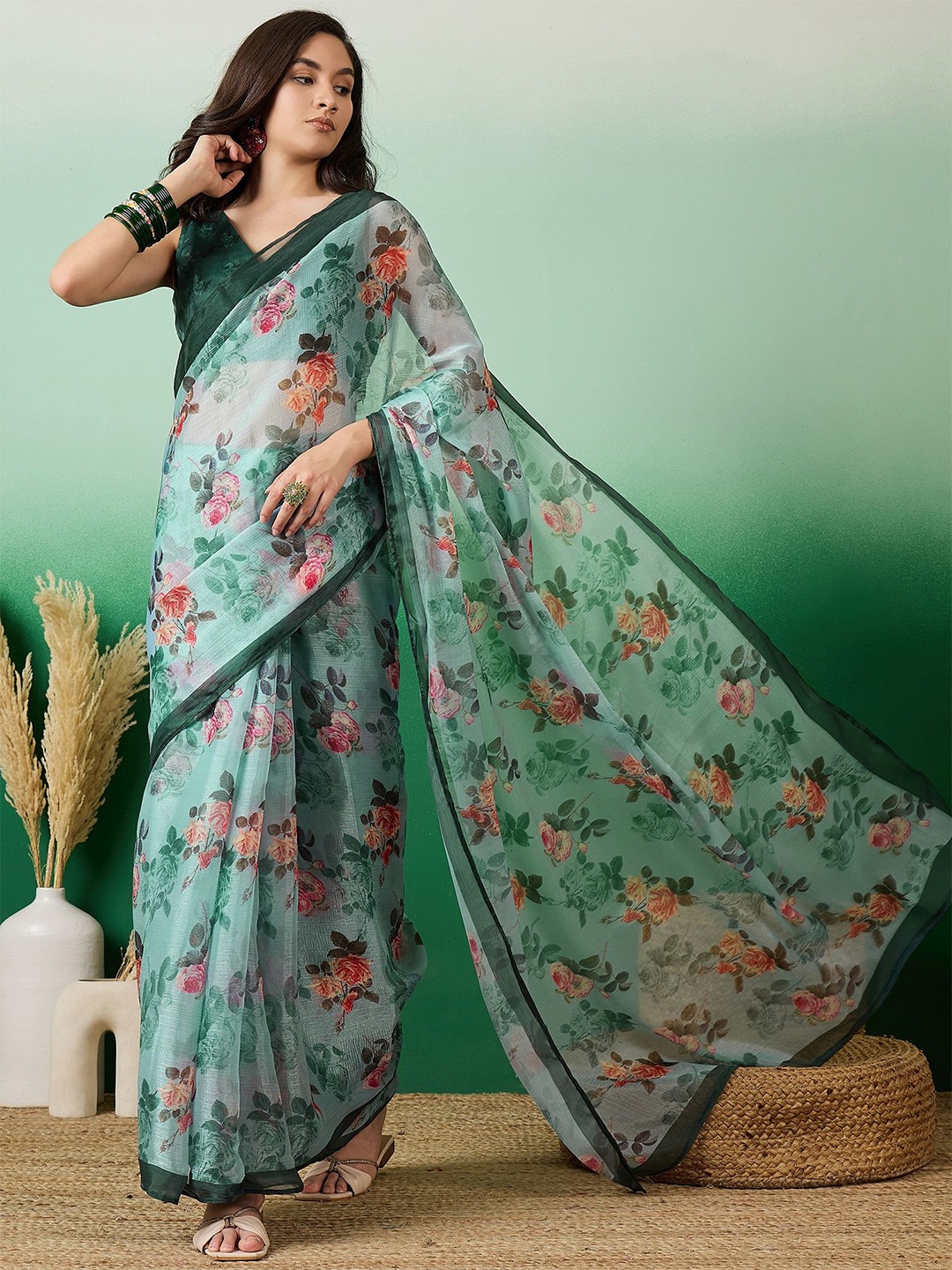 

Sangria Floral Printed Organza Sarees, Green