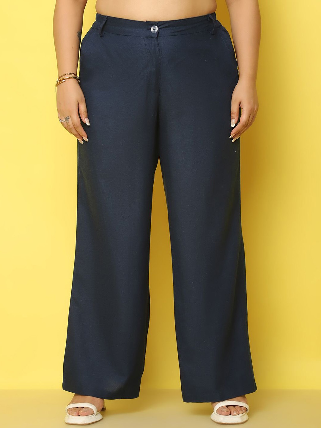 

theRebelinme Women Linen Relaxed Straight Fit High-Rise Easy Wash Plus Size Trousers, Navy blue