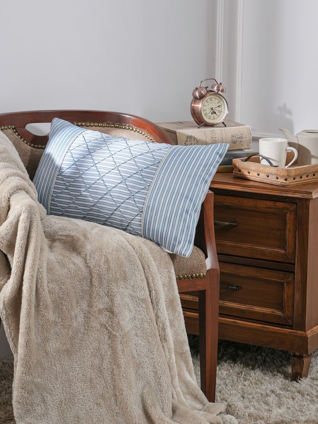 

MASPAR Acanthus Serenity Blue & White Geometric Printed Rectangle Cushion Cover