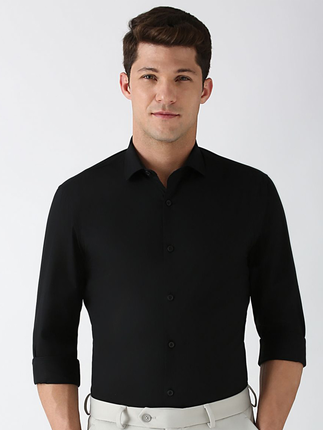 

Peter England Men Spread Collar Solid Cotton Slim Fit Formal Shirt, Black