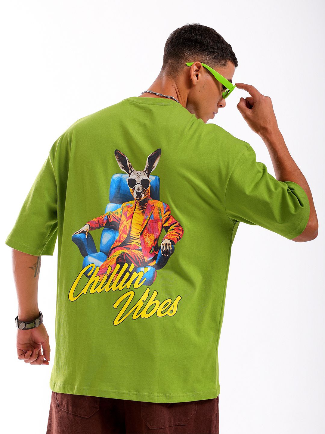 

The Indian Garage Co Men Back Printed Oversized Round Neck T-shirt, Green