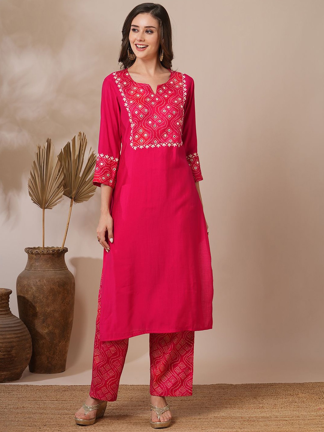 

FASHOR Bandhani Yoke Design Straight Mirror Work Kurta with Palazzos, Red