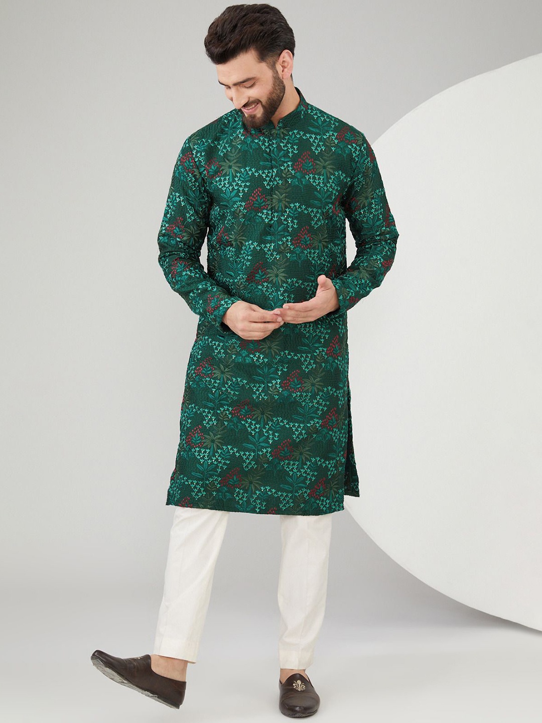 

KASBAH CLOTHING NISHCHAIY SAJDEH Floral Embroidered Thread Work Straight Kurta, Green