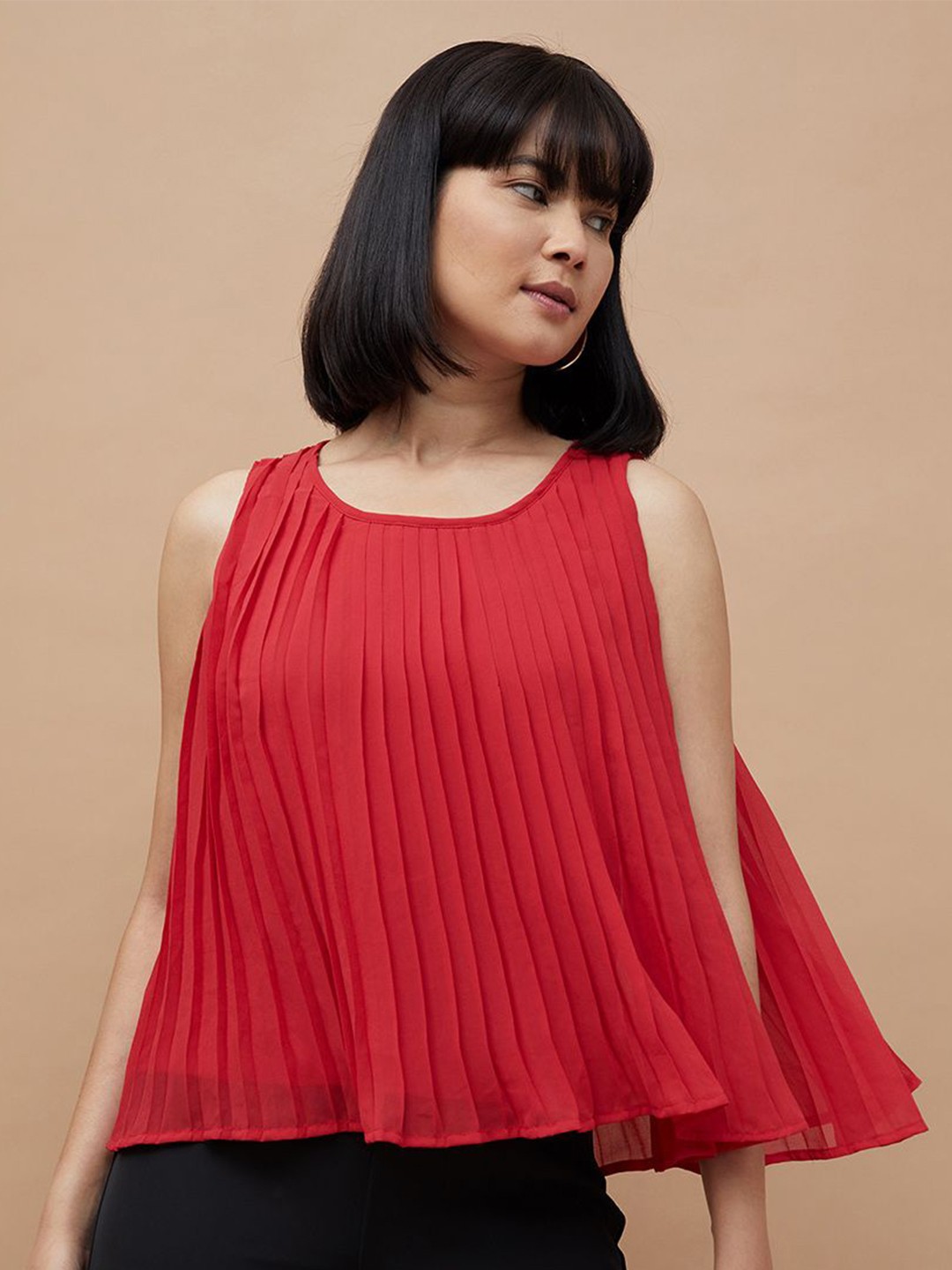 

CODE by Lifestyle Top, Red