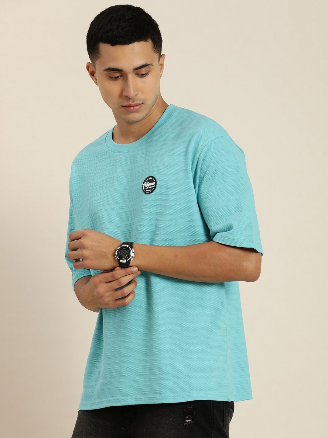 

Difference of Opinion Men Solid Round Neck Cotton Oversized T-shirt, Blue