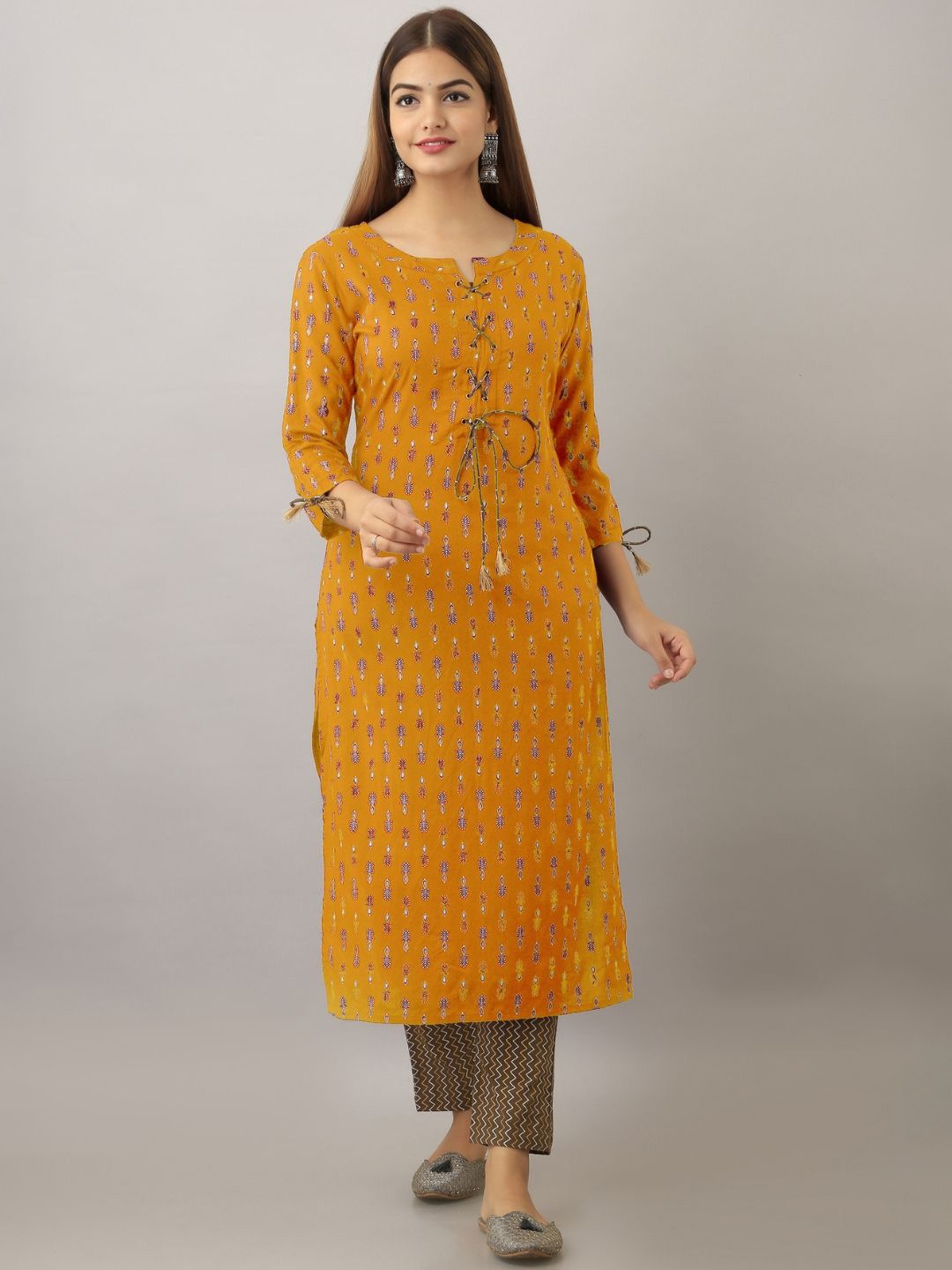 

Jaipurite Paisley Printed Straight Kurta, Mustard