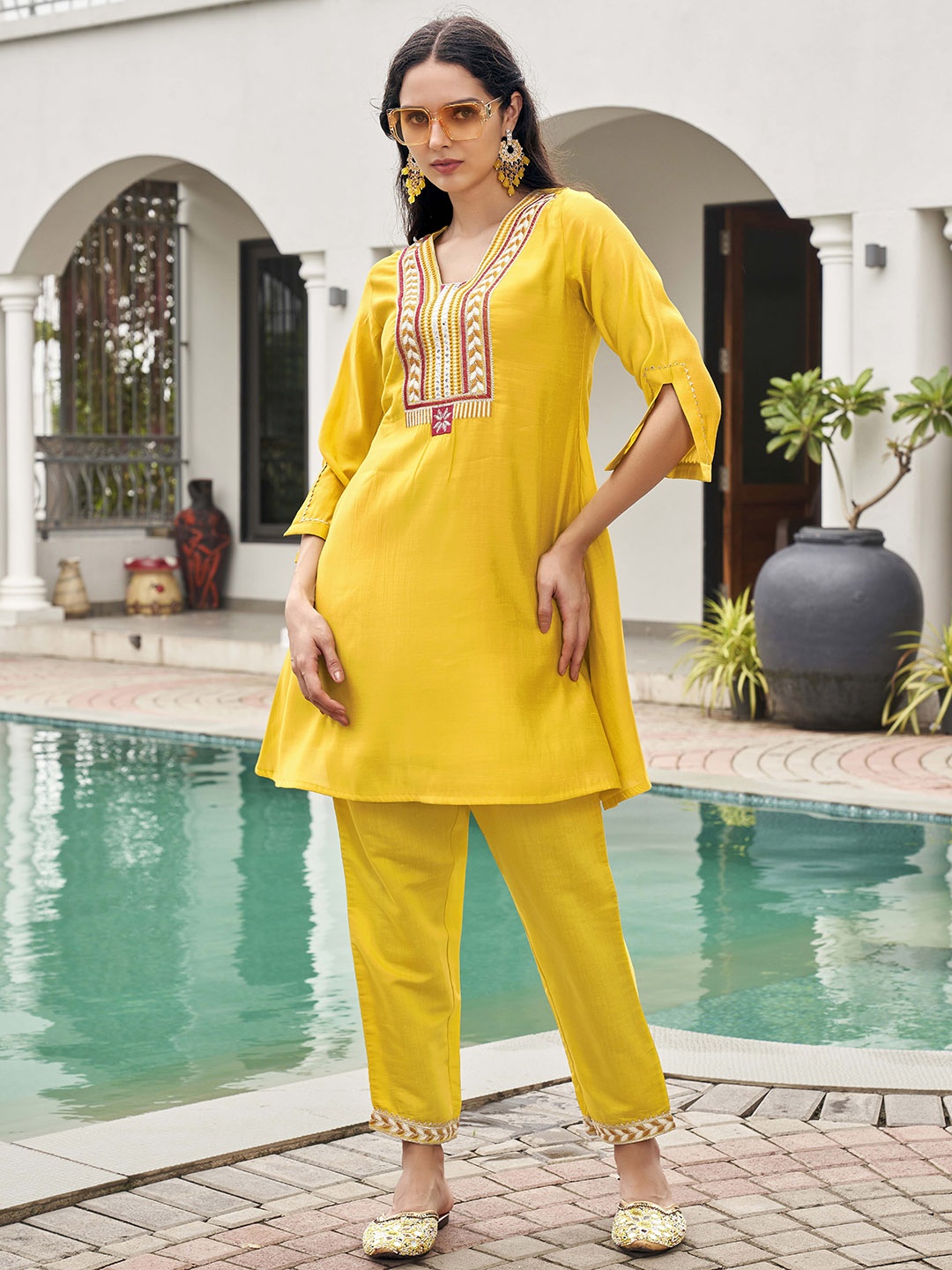 

Tikhi Imli Embroidered V-Neck Tunic With Trousers, Yellow