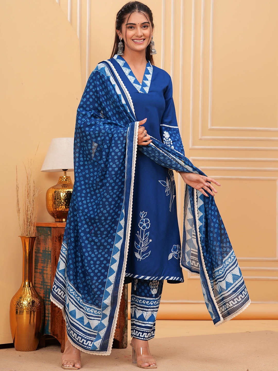 

BAESD Floral Embroidered A-Line Kurta With Trouser & Dupatta, Blue