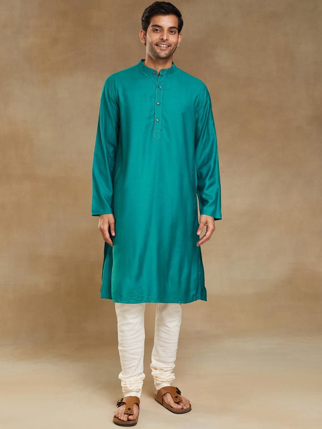 

Fabindia Mandarin Collar Long Sleeves Straight Kurta, Teal