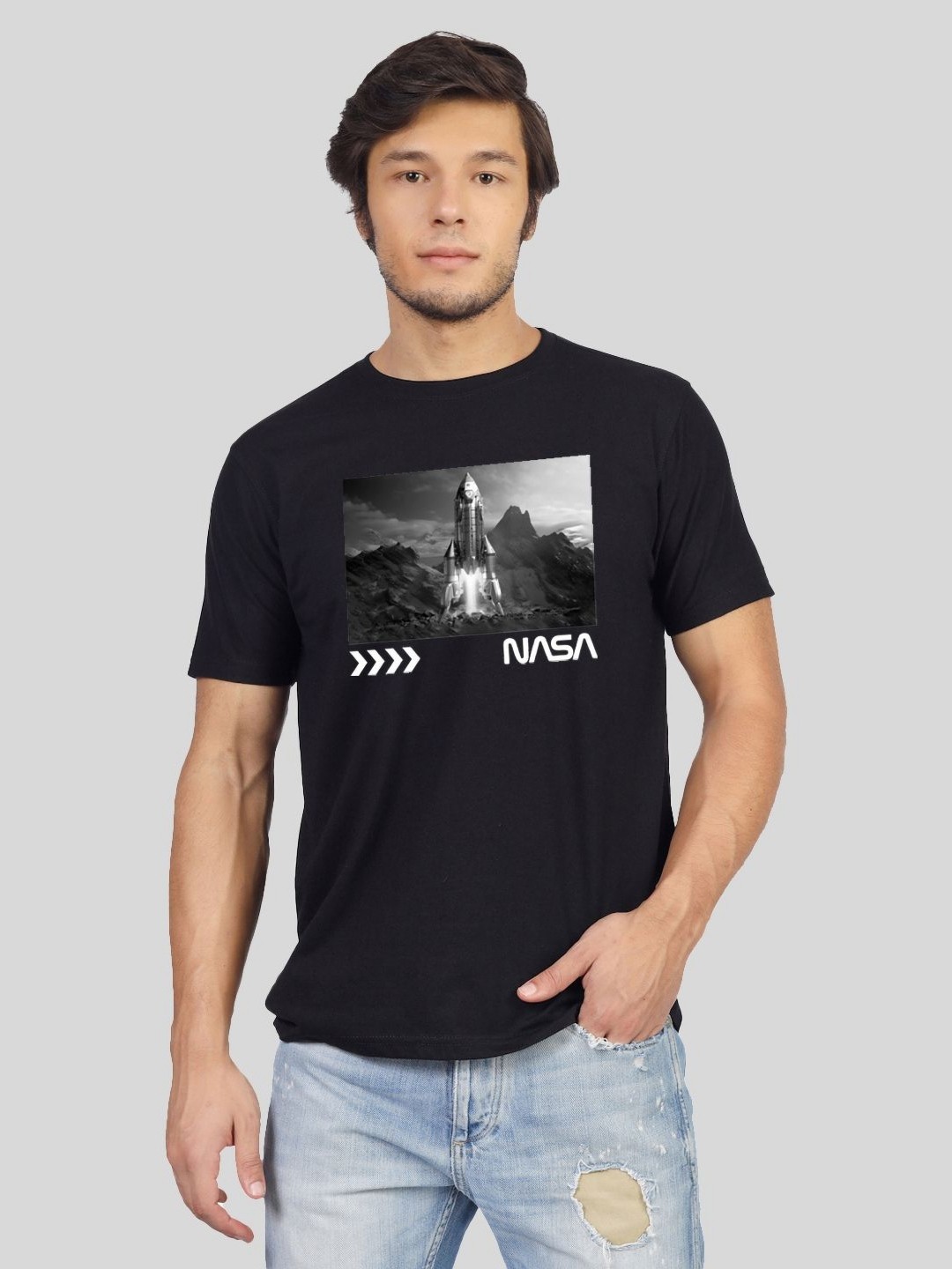 

Greylongg Men Graphic Printed Round Neck Cotton T-shirt, Black
