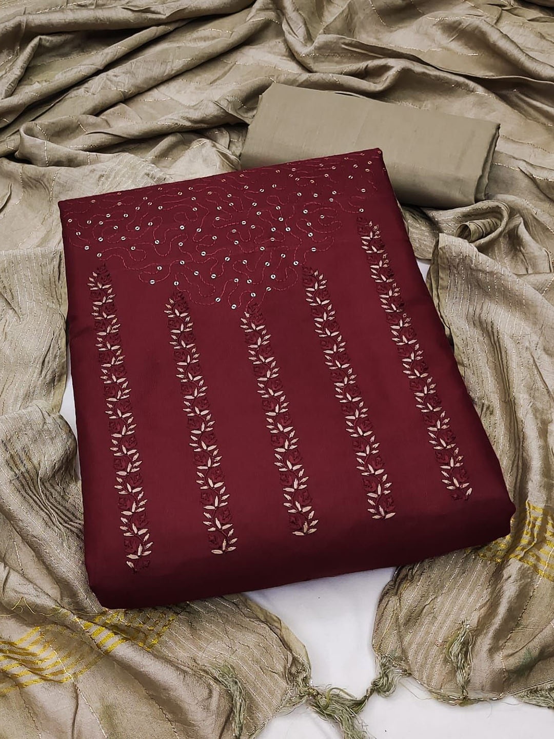 

JULEE Floral Embroidered Thread Work Unstitched Dress Material, Maroon