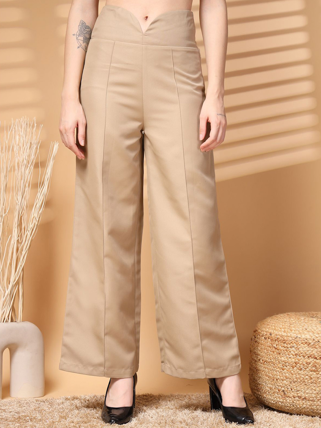 

plusS Women Solid Loose Fit High-Rise Trousers, Beige