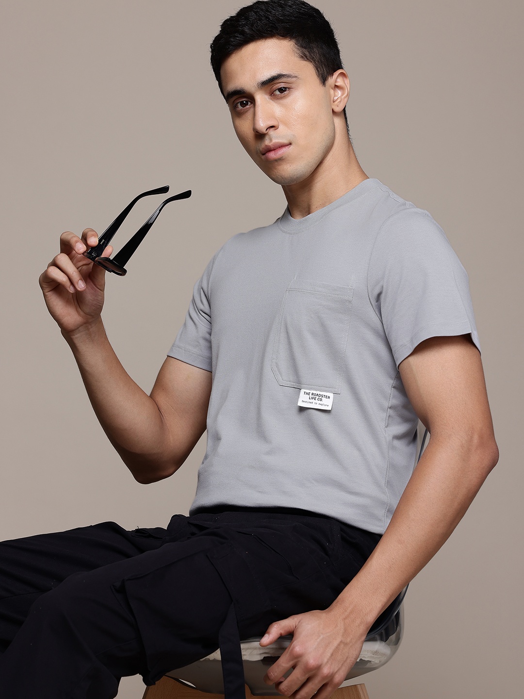 

The Roadster Lifestyle Co. Men T-shirt, Grey