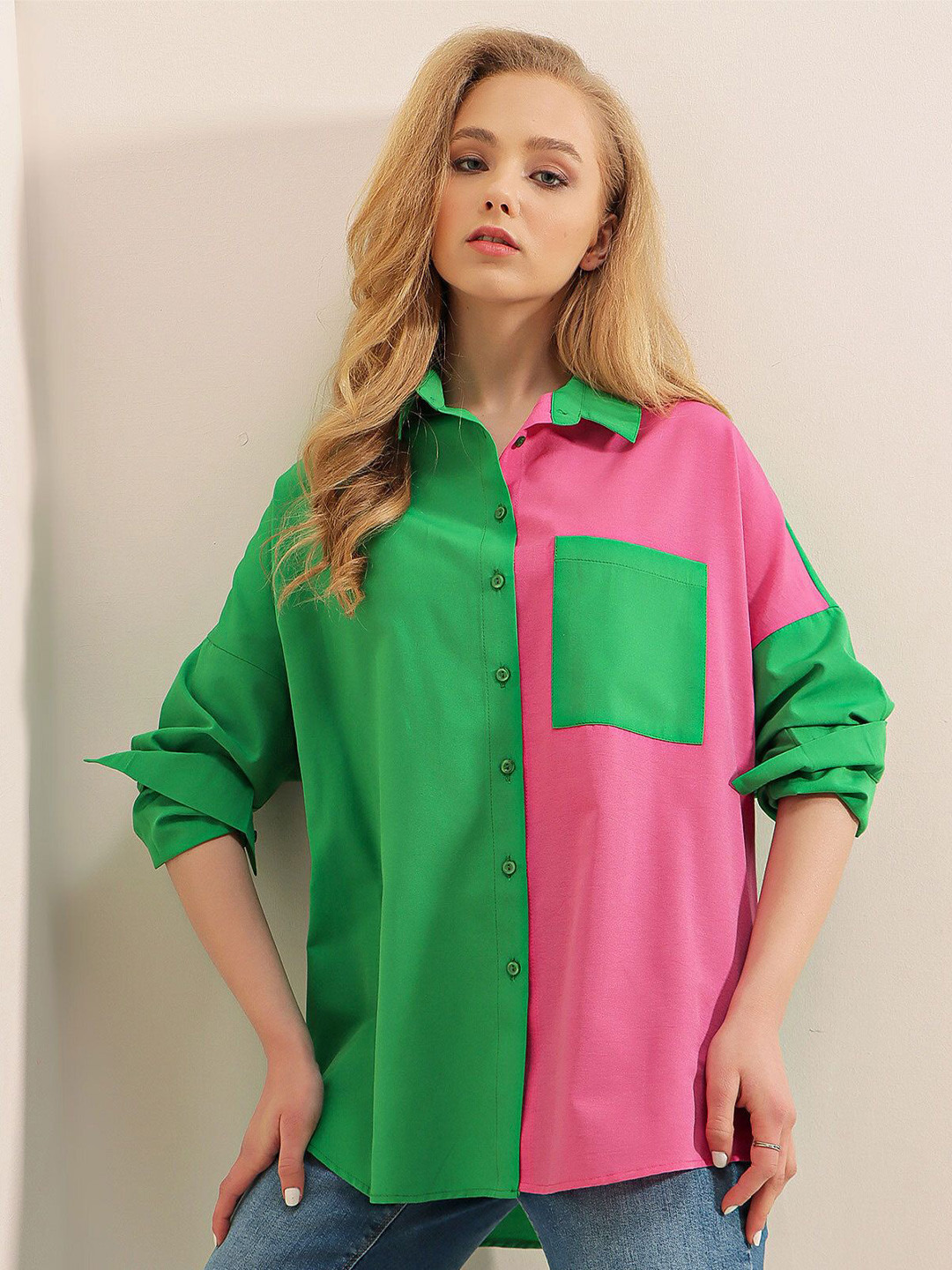 

BIGDART Women Spread Collar Colourblocked Casual Shirt, Green