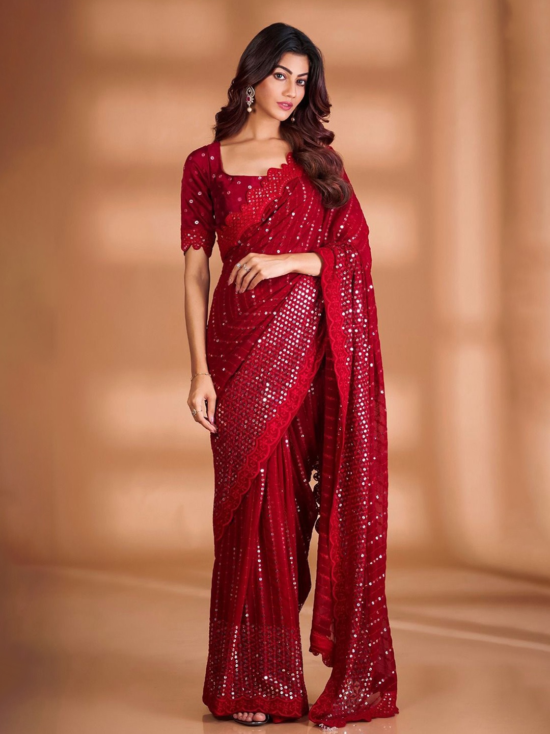 

Mitera Embellished Sequinned Pure Georgette Saree, Red