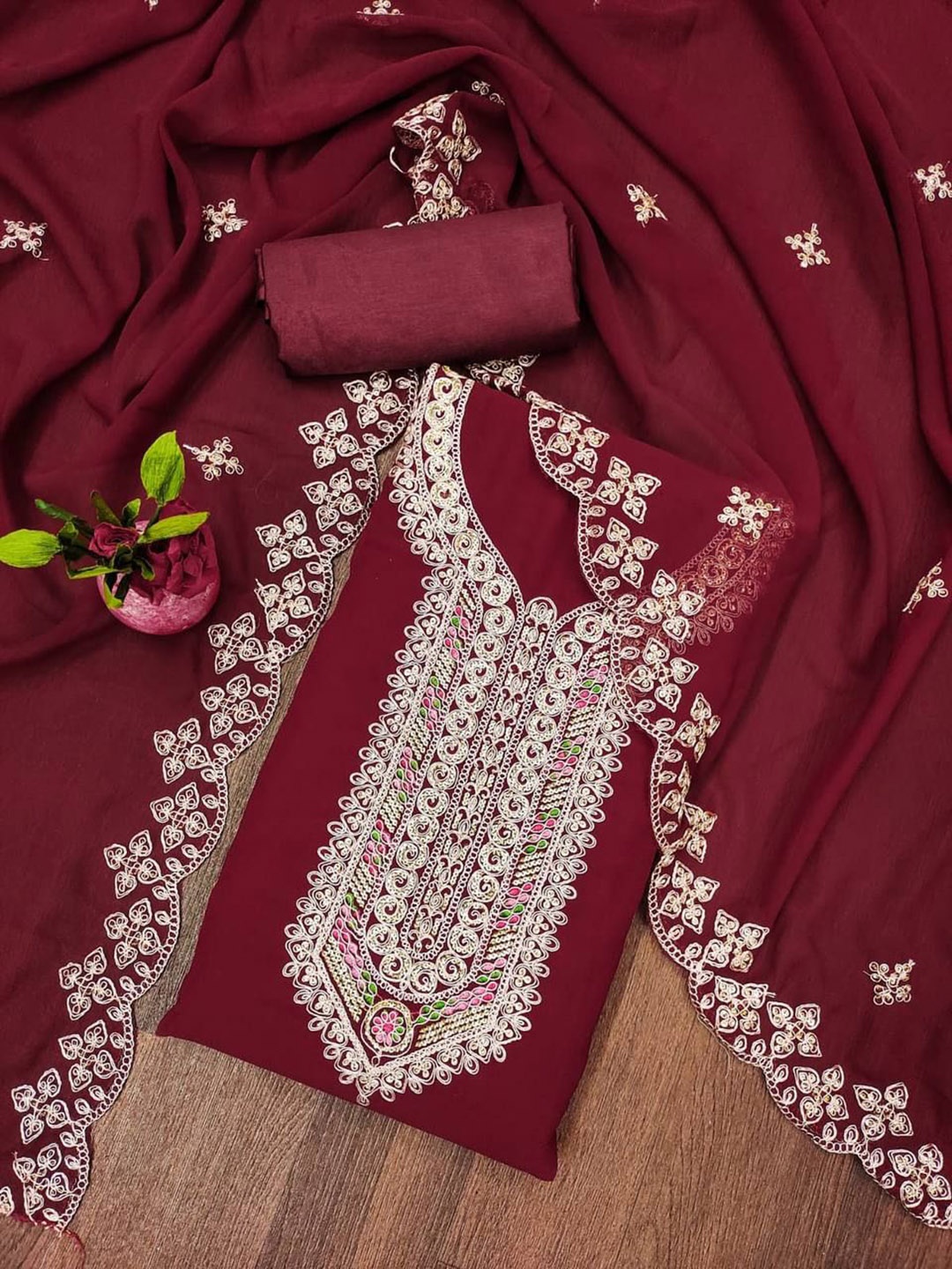 

KRITVA FASHION Floral Embroidered Sequinned Semi-Stitched Dress Material, Maroon