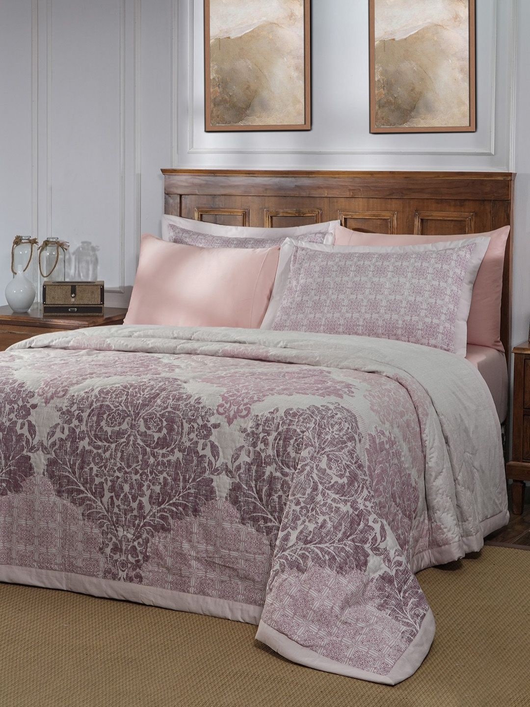 

MASPAR Acanthus Serenity Pink Floral Printed 150GSM Cotton Double Queen Quilt