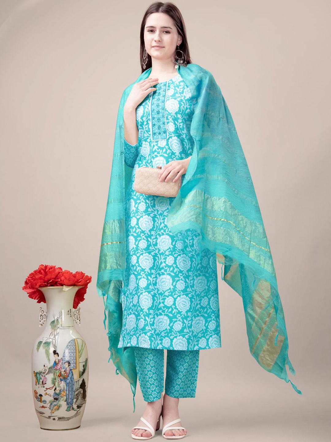 

Rujave Floral Printed Straight Kurta & Trousers With Dupatta, Turquoise blue