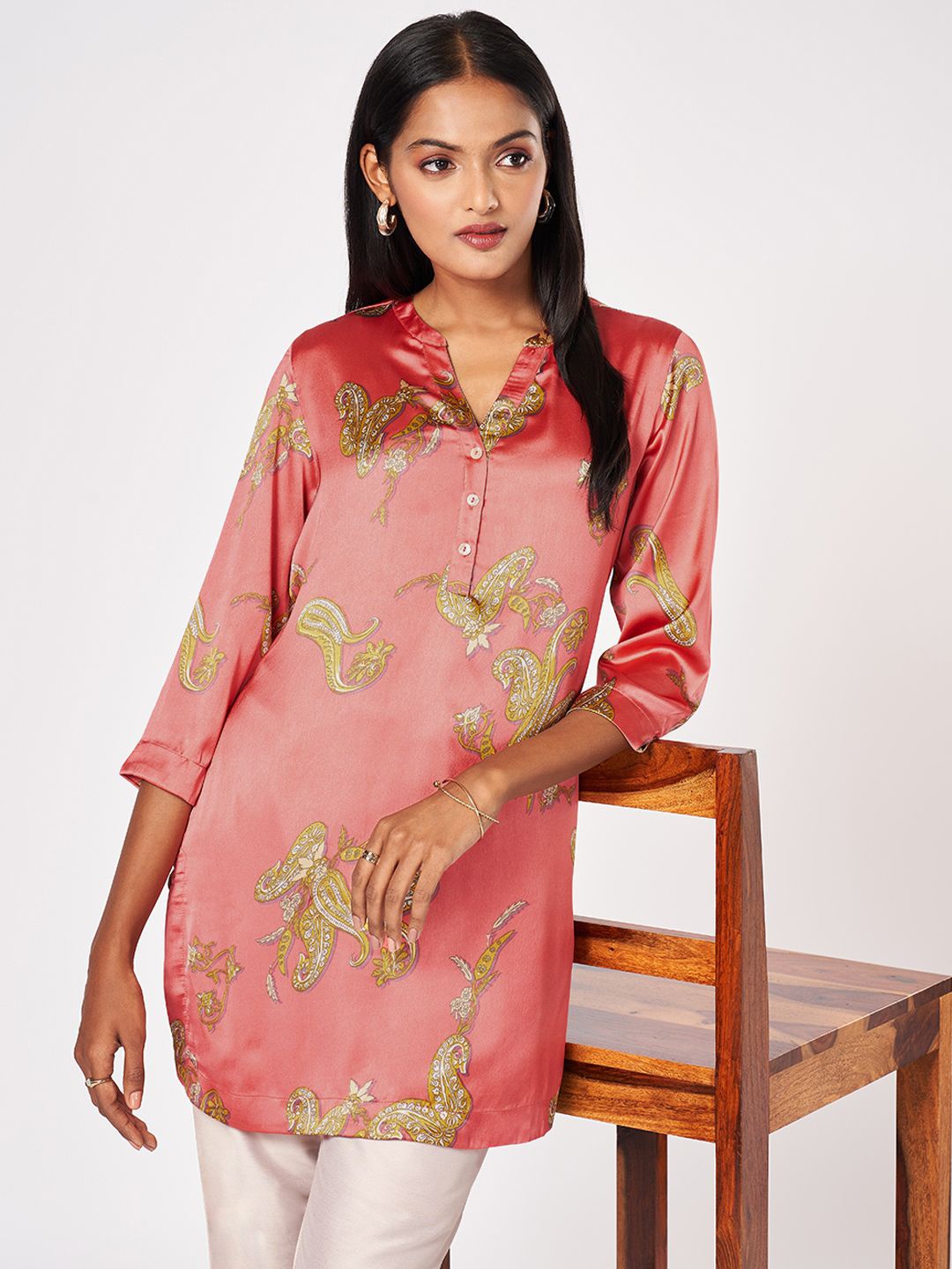

Marigold Lane Mandarin Collar Printed Tunic, Pink