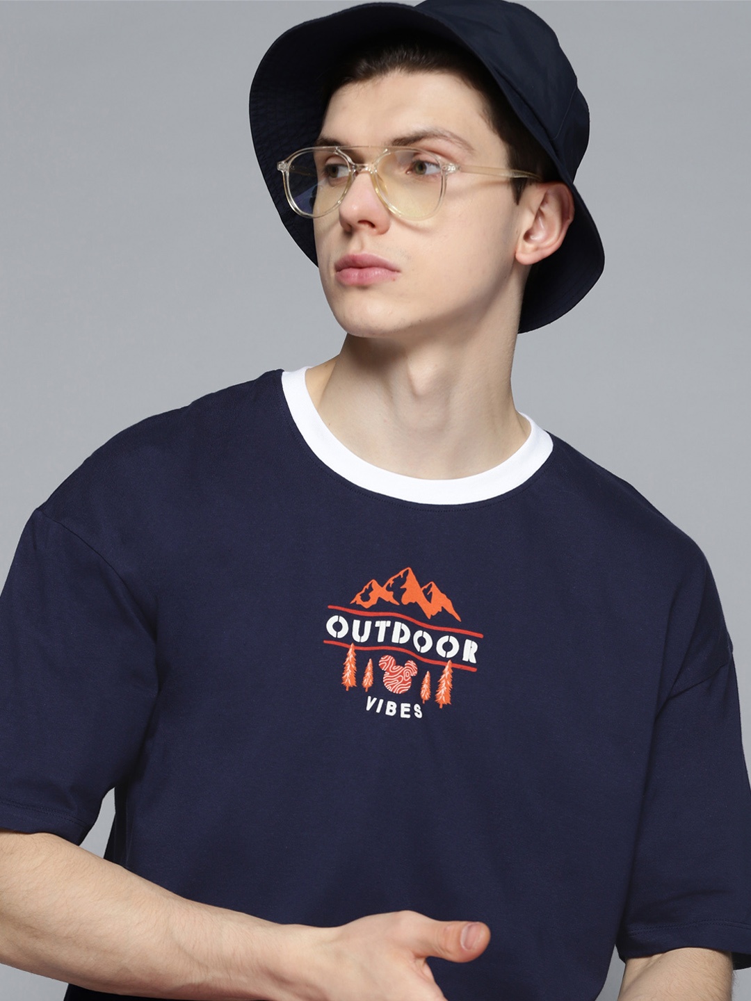 

Kook N Keech Disney Men Navy Blue & White Printed Extended Sleeves T-shirt