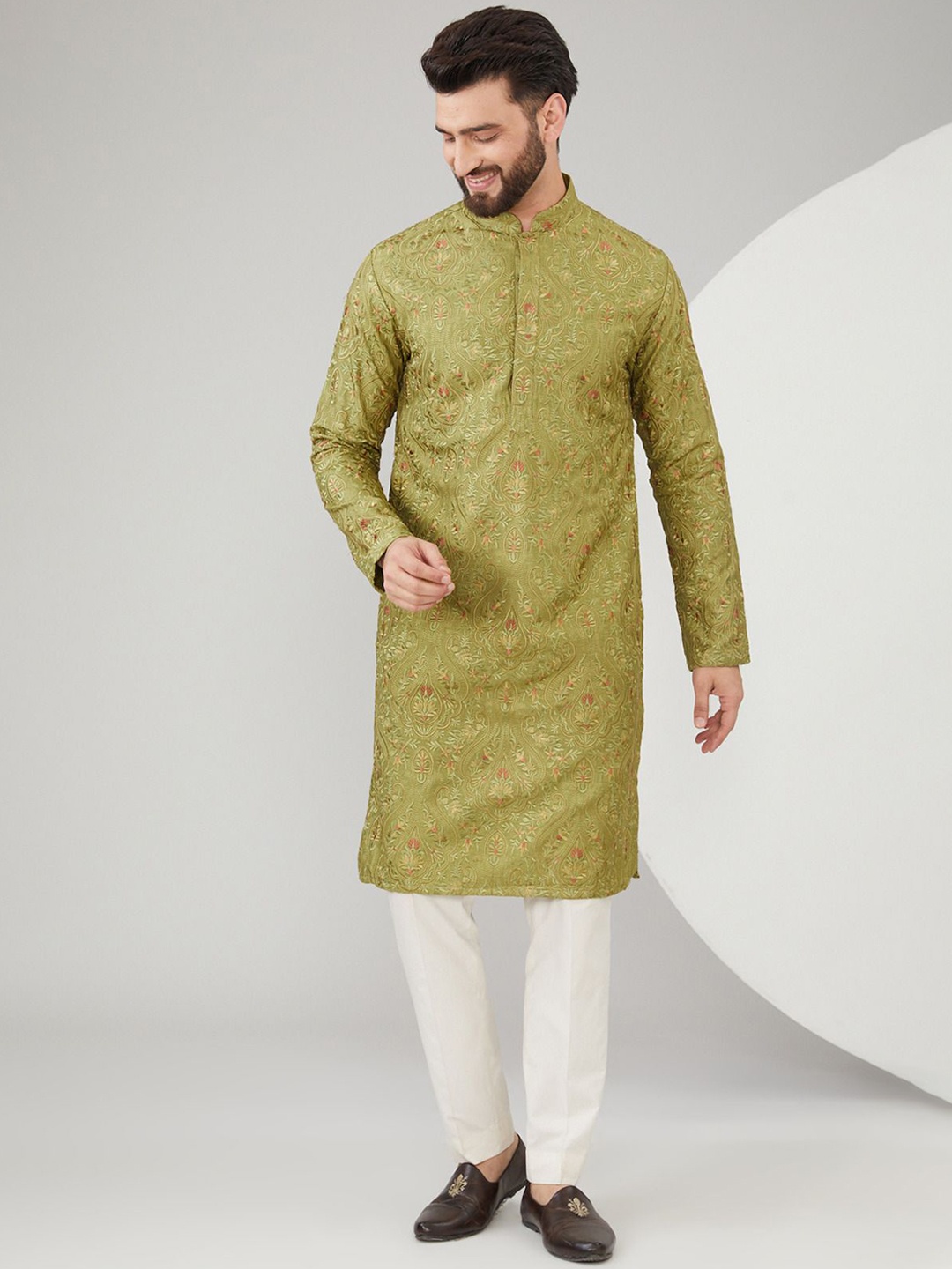 

KASBAH CLOTHING NISHCHAIY SAJDEH Floral Embroidered Mandarin Collar Silk Kurta, Green