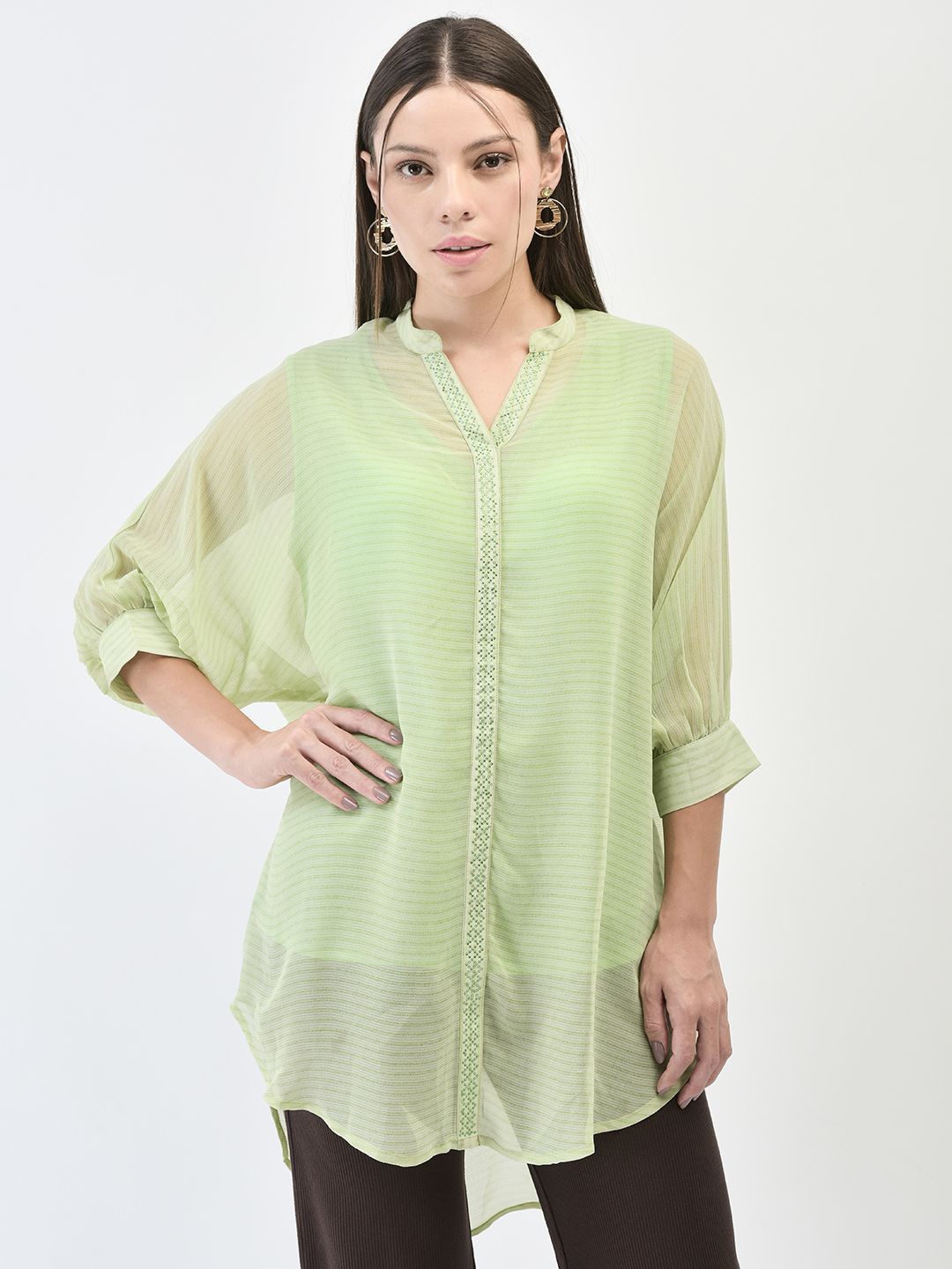 

FUTURO Georgette Longline Top, Green