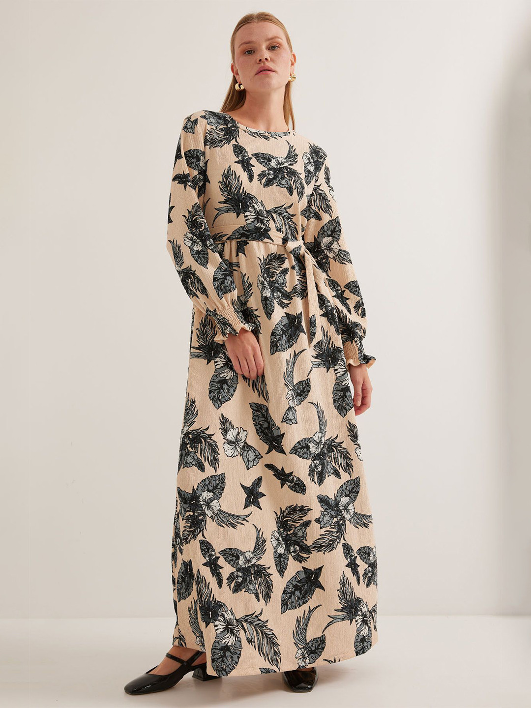 

BIGDART Round Neck Floral Print Maxi Dress, Cream