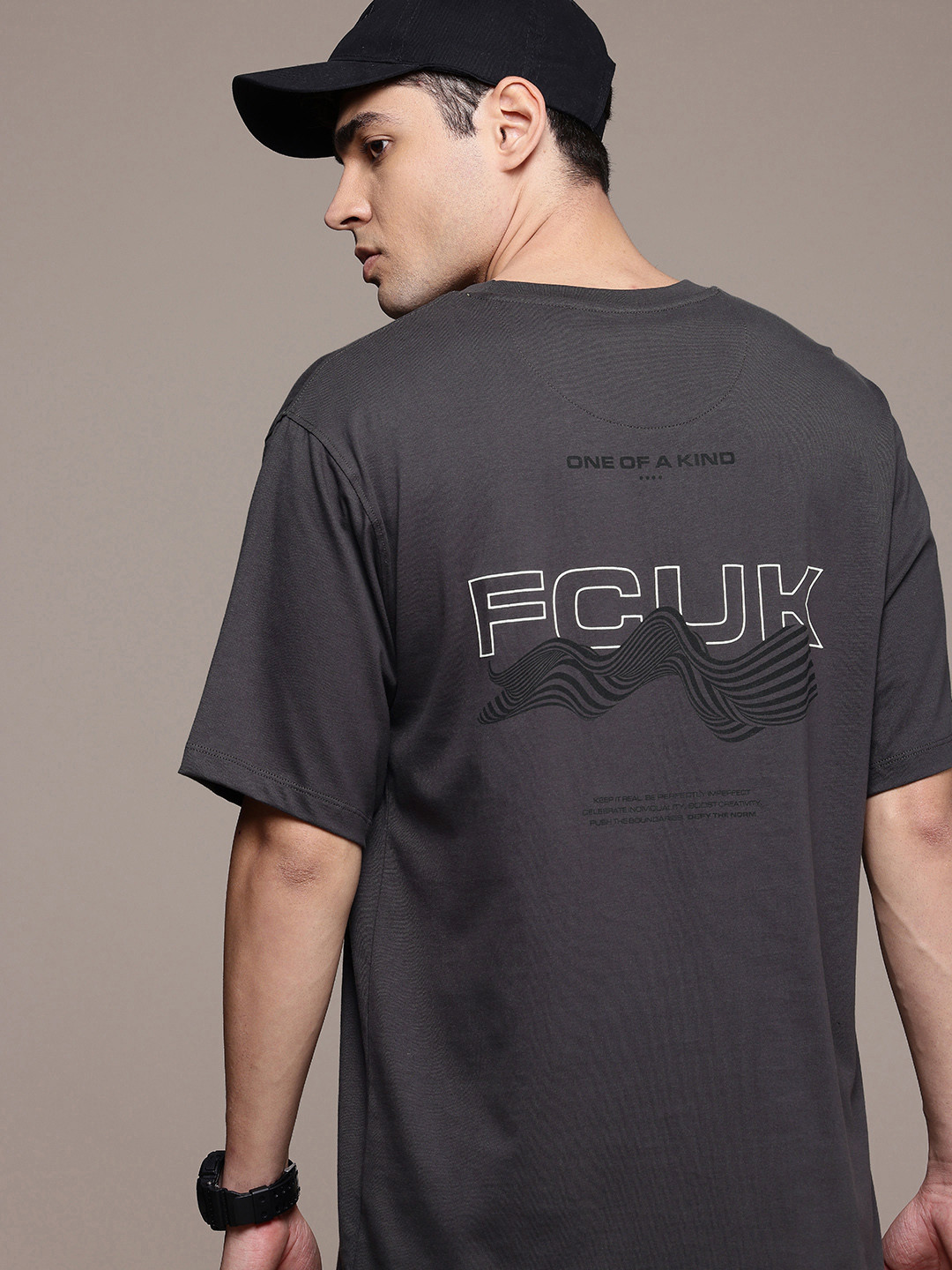

FCUK Pure Cotton Brand Logo Printed Drop-Shoulder Sleeves Oversized T-shirt, Grey