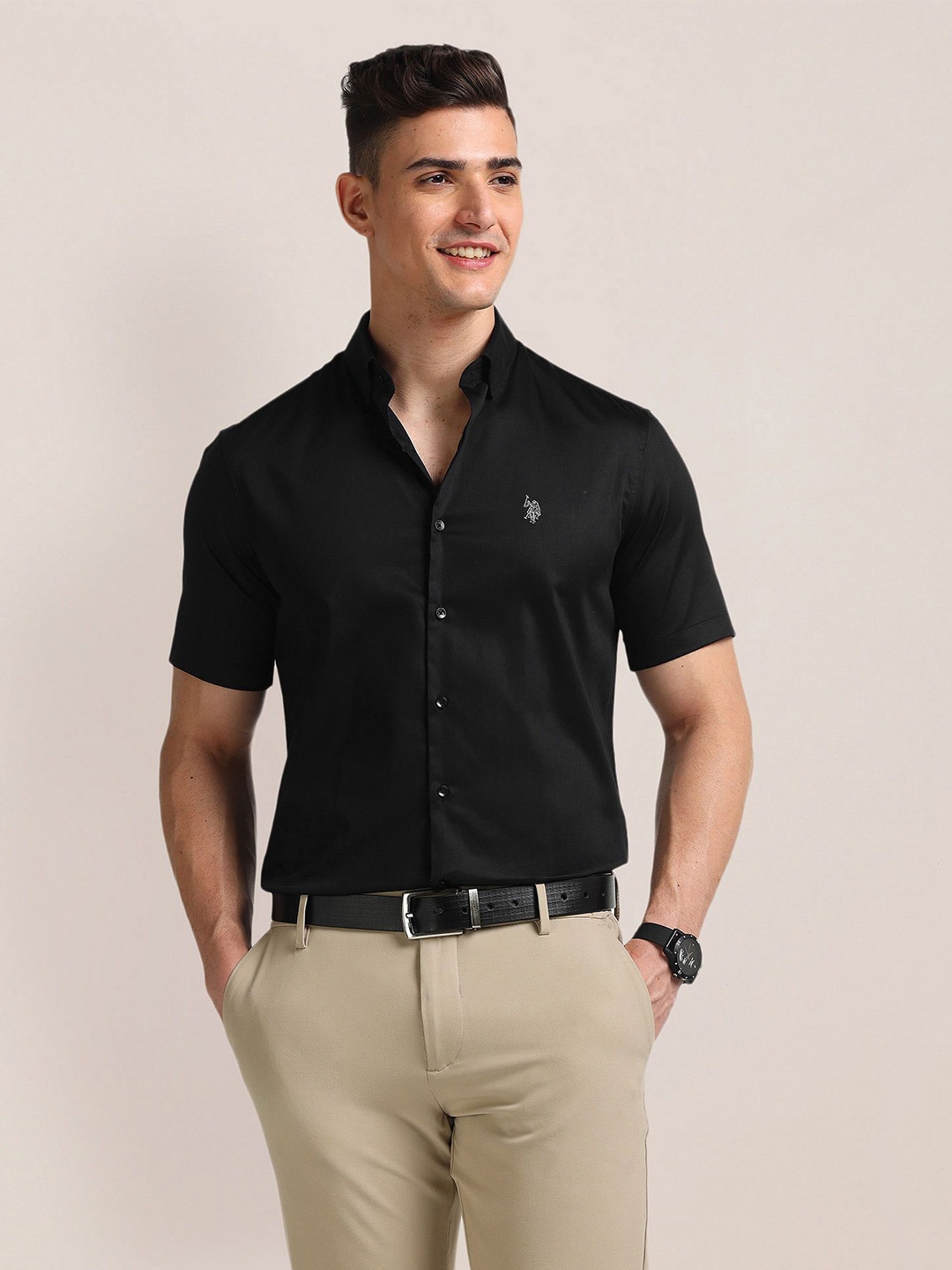 

U.S. Polo Assn. Men Classic Cutaway Collar Solid Cotton Casual Shirt, Black