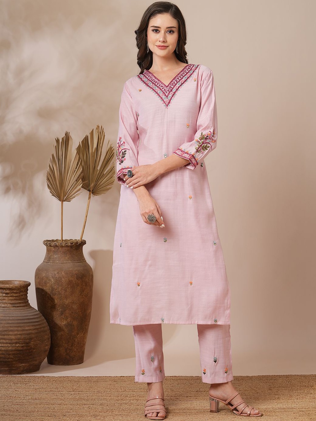 

FASHOR Floral Embroidered Straight Fit Tunic With Trouser, Pink