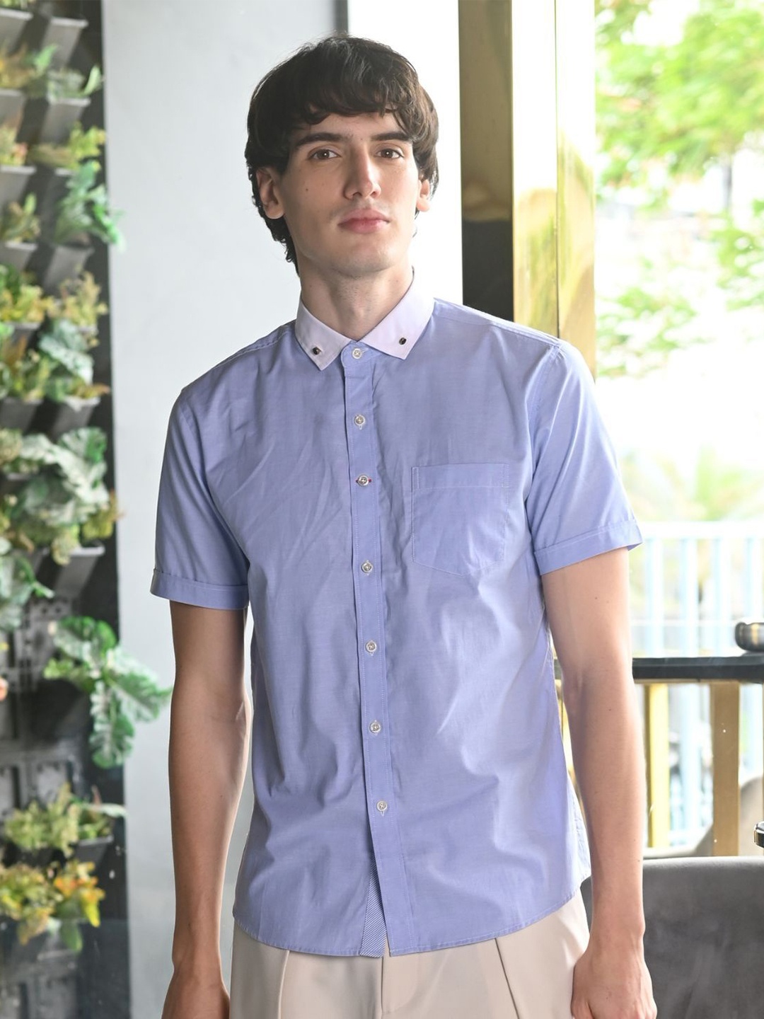 

ODETTE Men Spread Collar Solid Formal Shirt, Blue